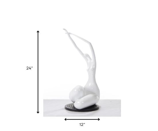 HomeRoots 24' White Lass Sculpture
