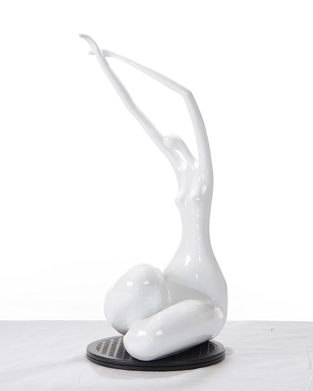 HomeRoots 24' White Lass Sculpture