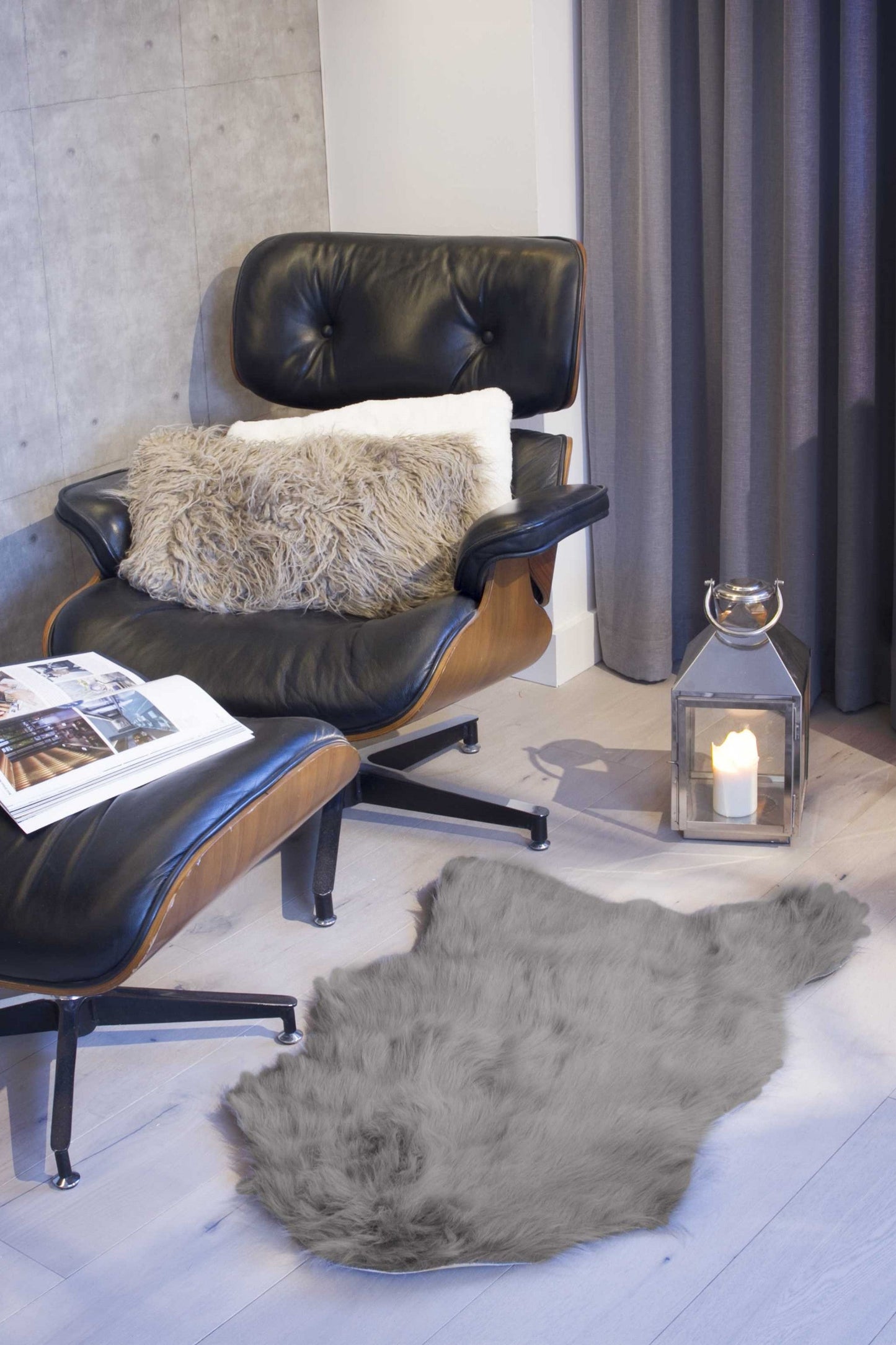 HomeRoots 24" x 36" x 1.5" Sheepskin Faux Fur Single Area Rug in Gray Finish