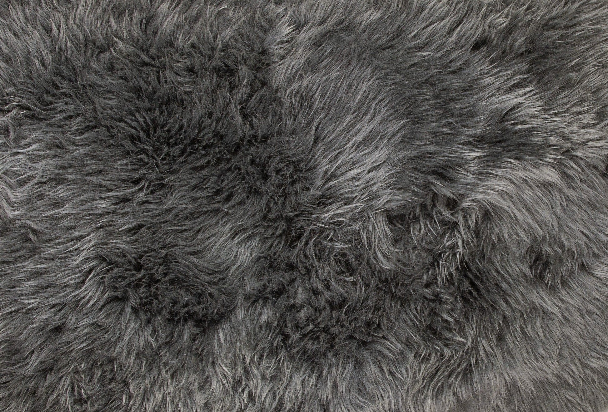 HomeRoots 24" x 36" x 1.5" Single Sheepskin Area Rug in Gray Finish