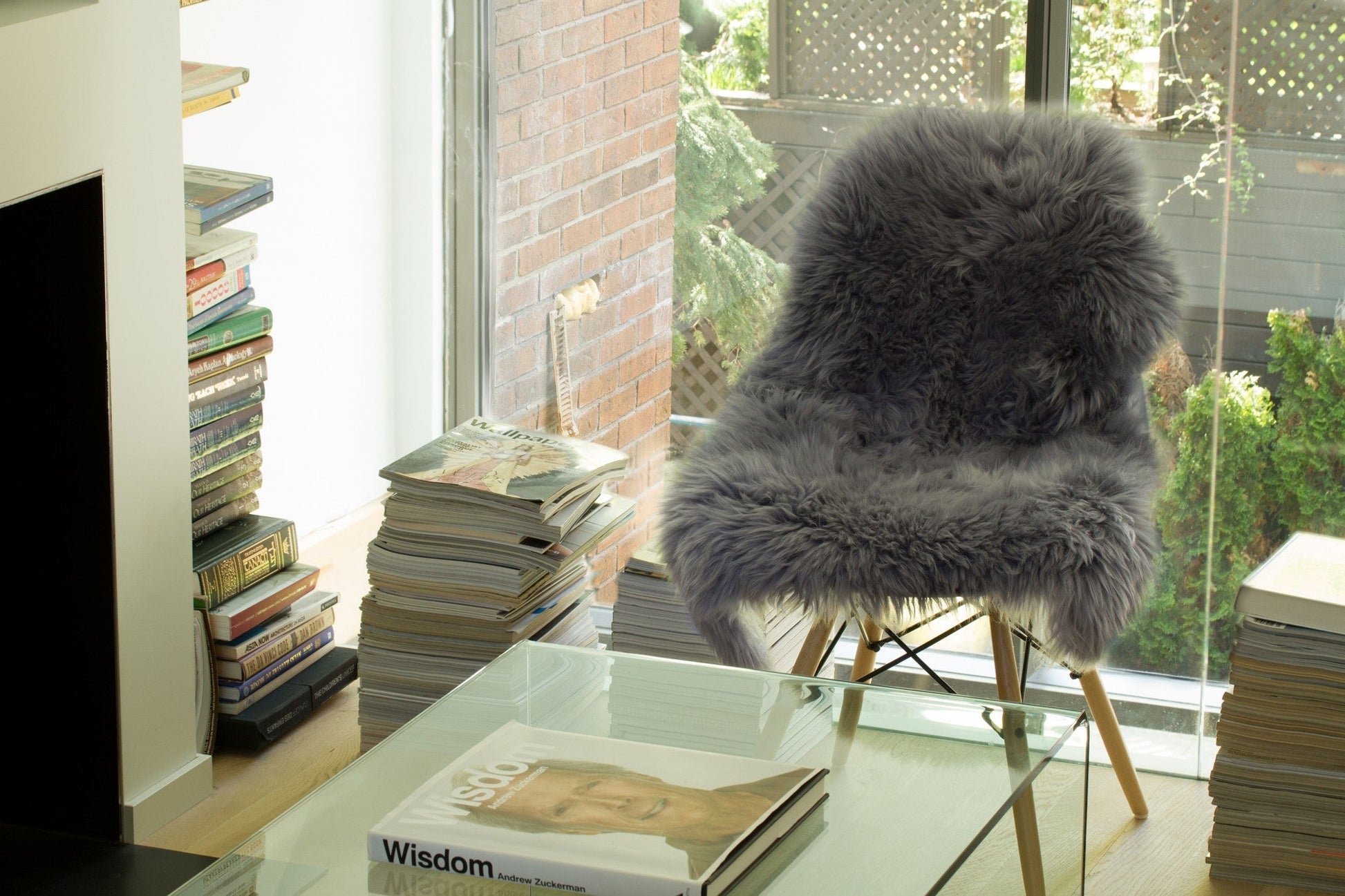 HomeRoots 24" x 36" x 1.5" Single Sheepskin Area Rug in Gray Finish
