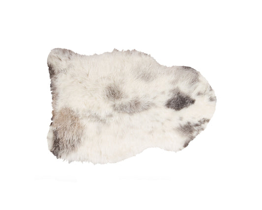 HomeRoots 24" x 36" x 1.5" x 2" Spotted Sheepskin Single Short Haired Area Rug