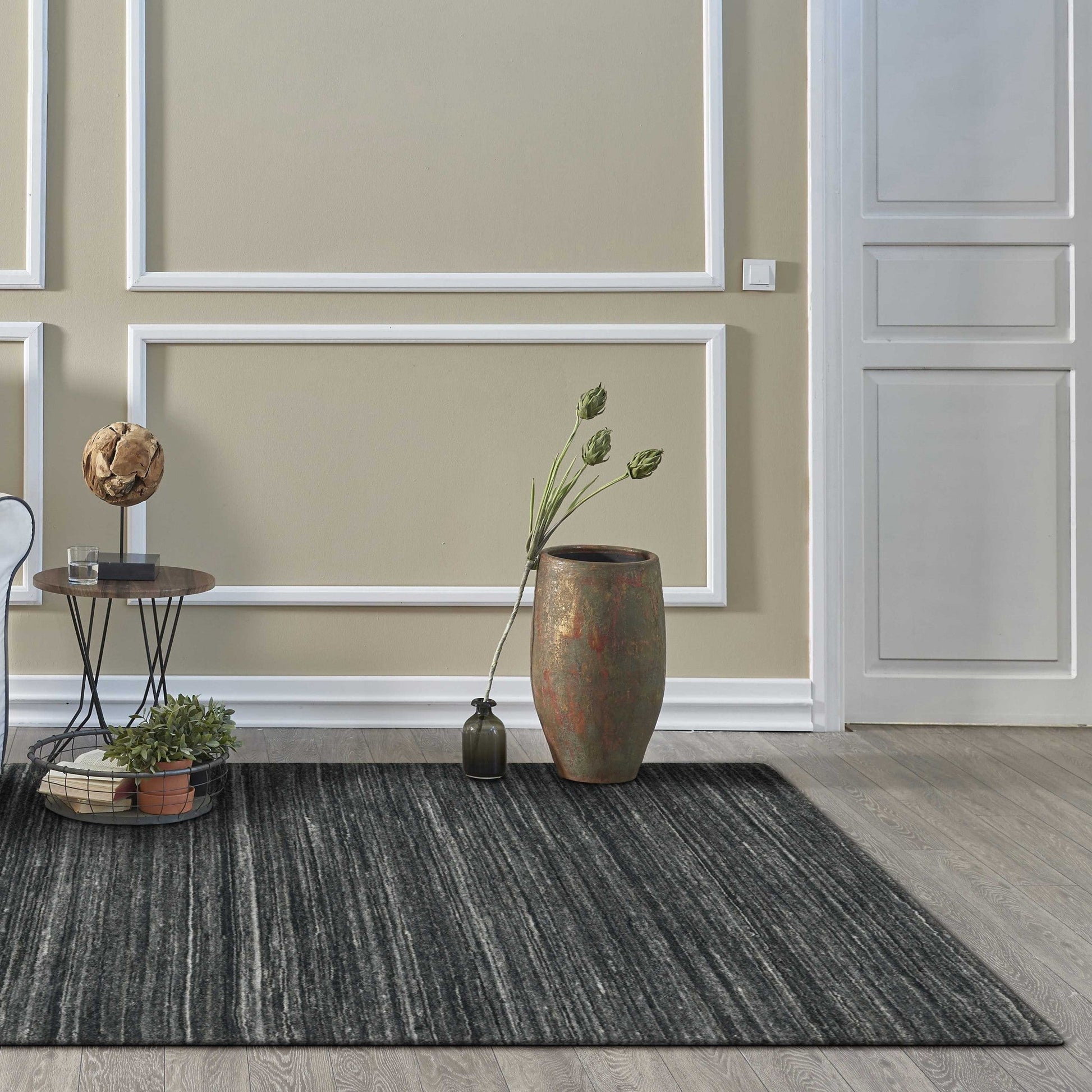 HomeRoots 27" x 96" Charcoal Pet Yarn Rug