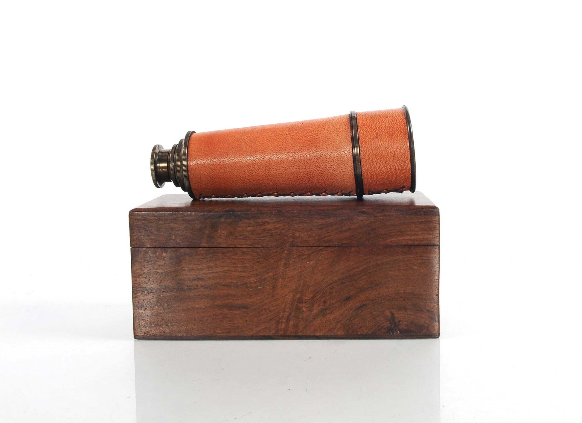HomeRoots 2.25" x 16" x 2.25" Handheld Telescope in Wood Box