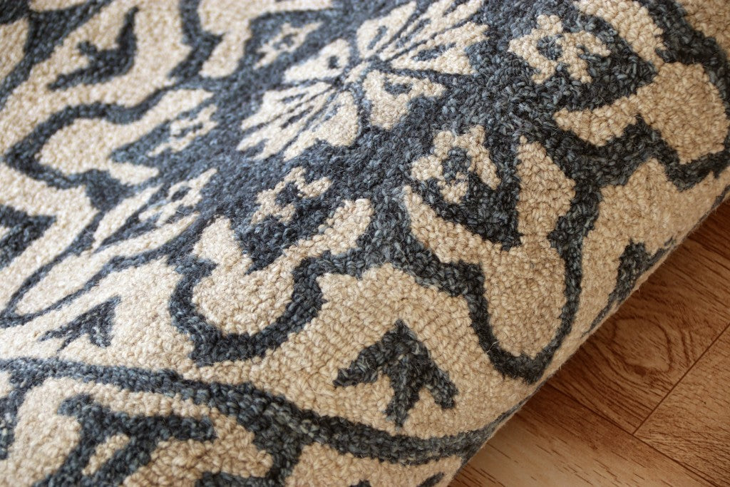 HomeRoots 3' Round Navy and White Decorative Area Rug