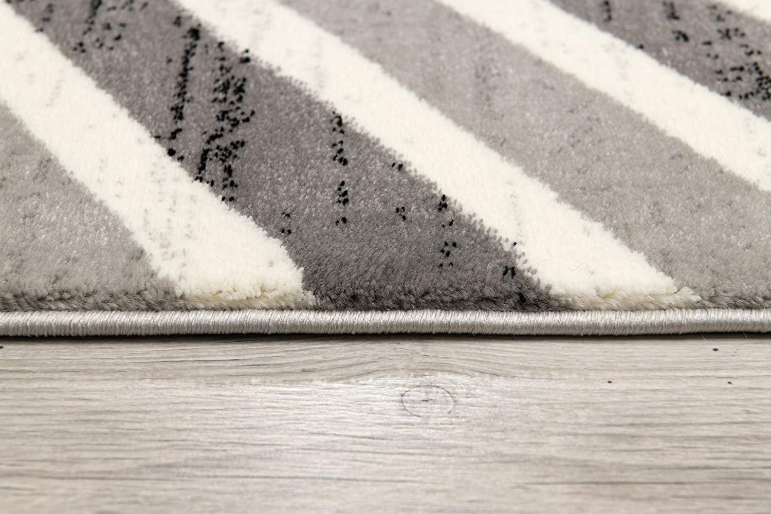 HomeRoots 3' x 10' Gray Distressed Chevron Runner Rug