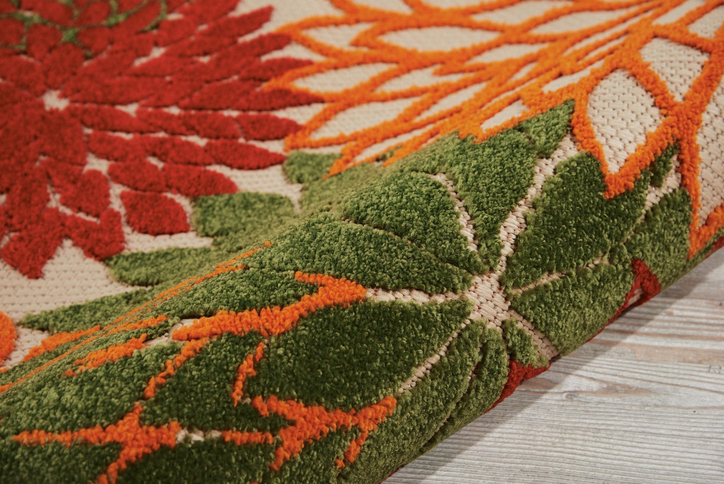HomeRoots 3’ x 4’ Green Indoor Outdoor Area Rug With Floral Finish