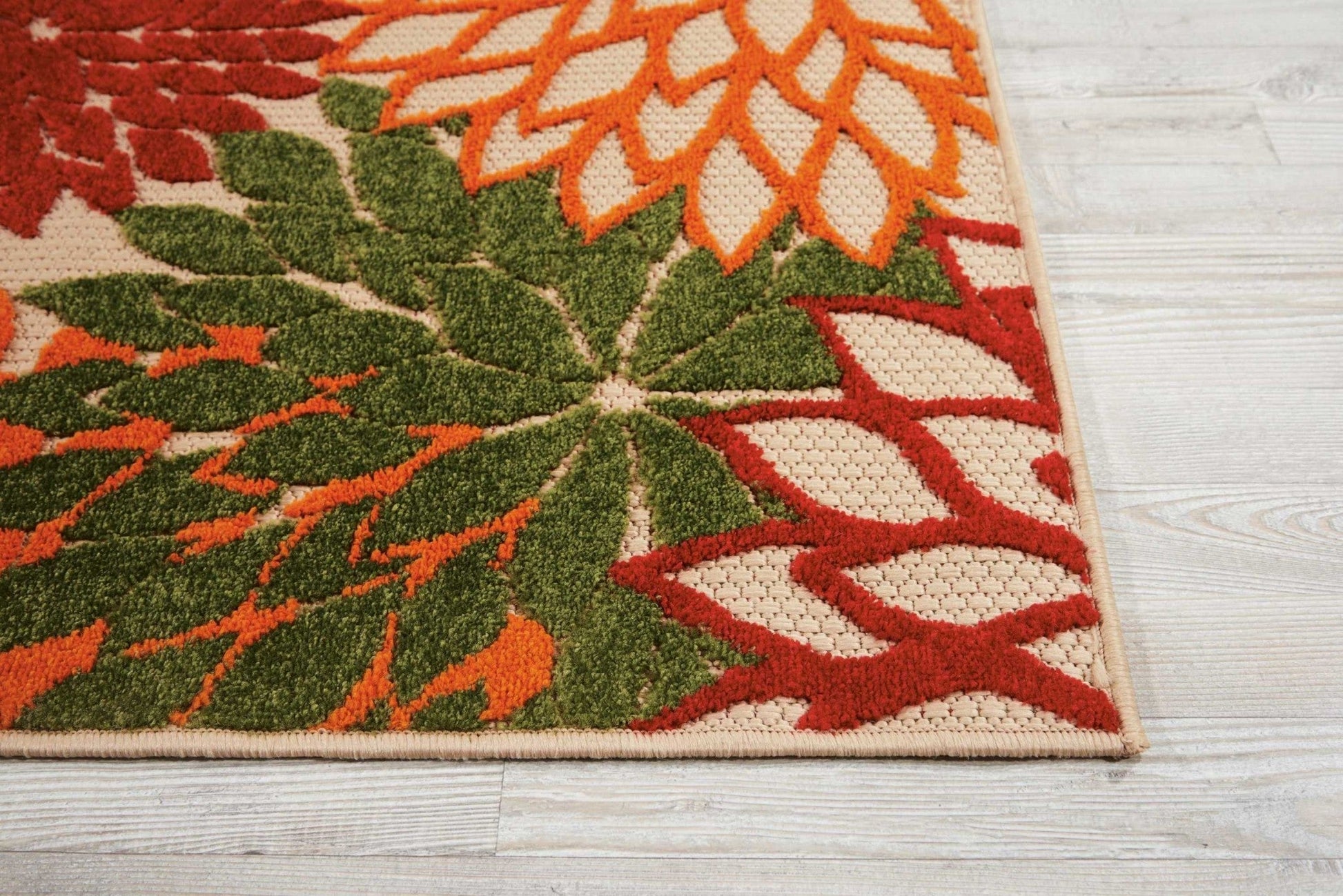 HomeRoots 3’ x 4’ Green Indoor Outdoor Area Rug With Floral Finish