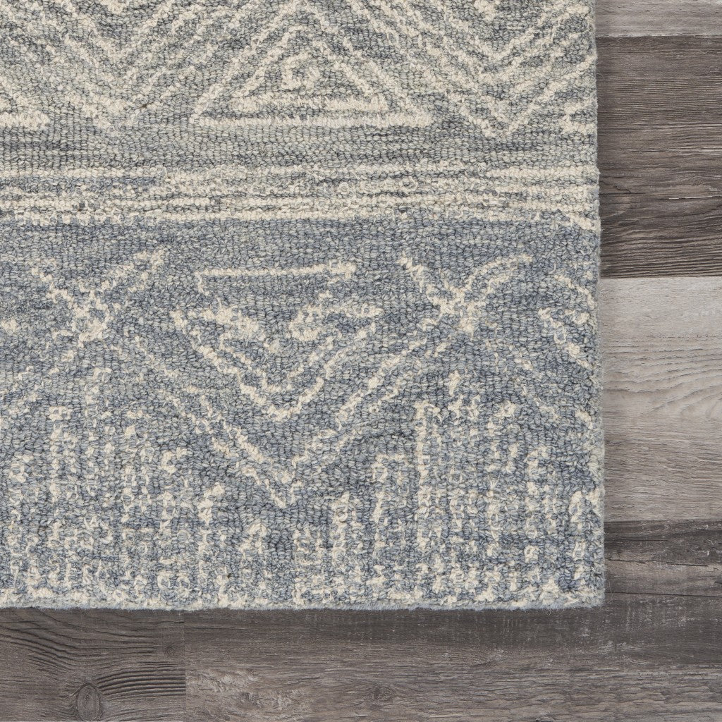 HomeRoots 3' x 5' Gray Geometric Pattern Area Rug
