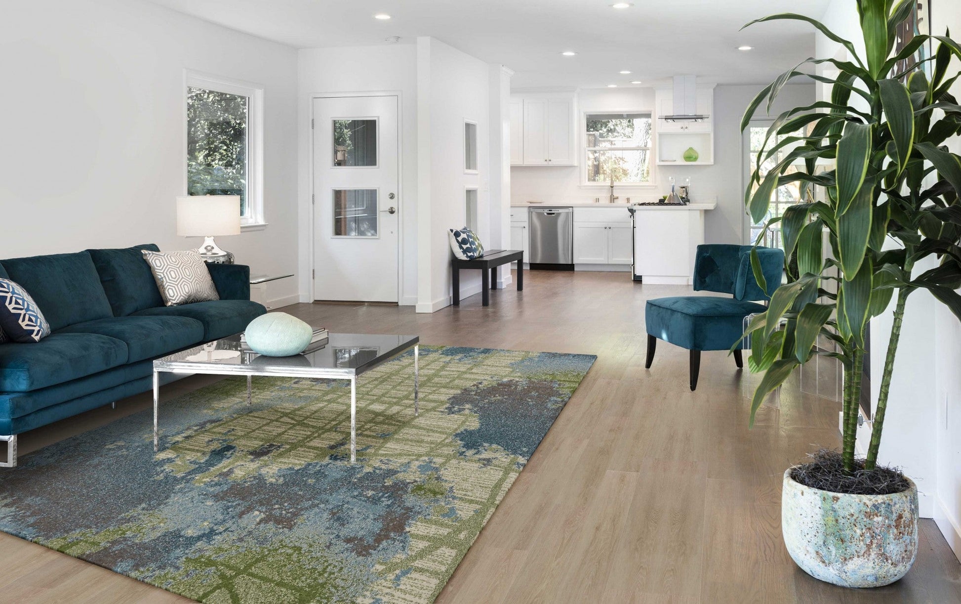 HomeRoots 3' x 5' Green or Blue Abstract Watercolor Area Rug