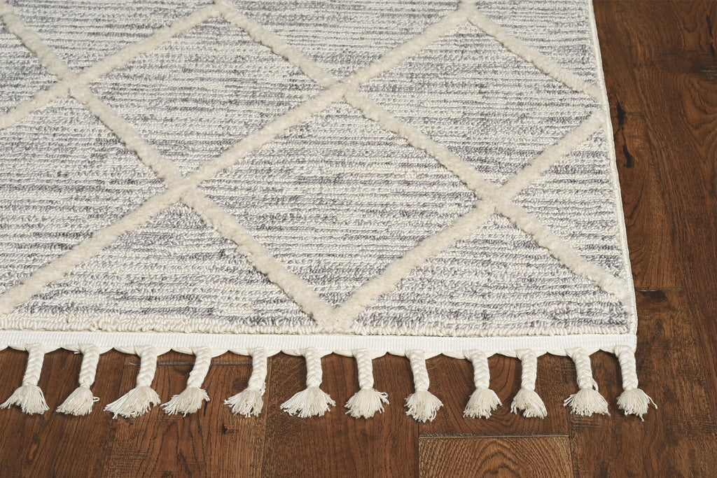 HomeRoots 3' x 5' Ivory Grey Diamonds Area Rug with Fringe