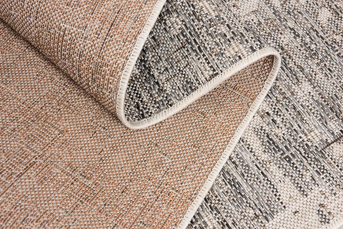 HomeRoots 3' x 5' Ivory and Gray Modern Weathered Area Rug