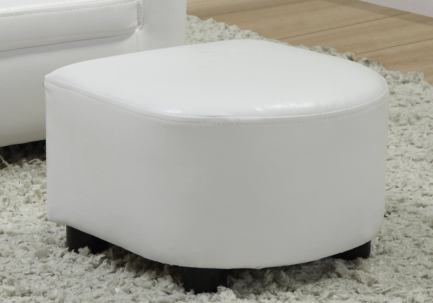HomeRoots 30.5" x 33" x 26" White Leather Look Fabric Chair Set of 2