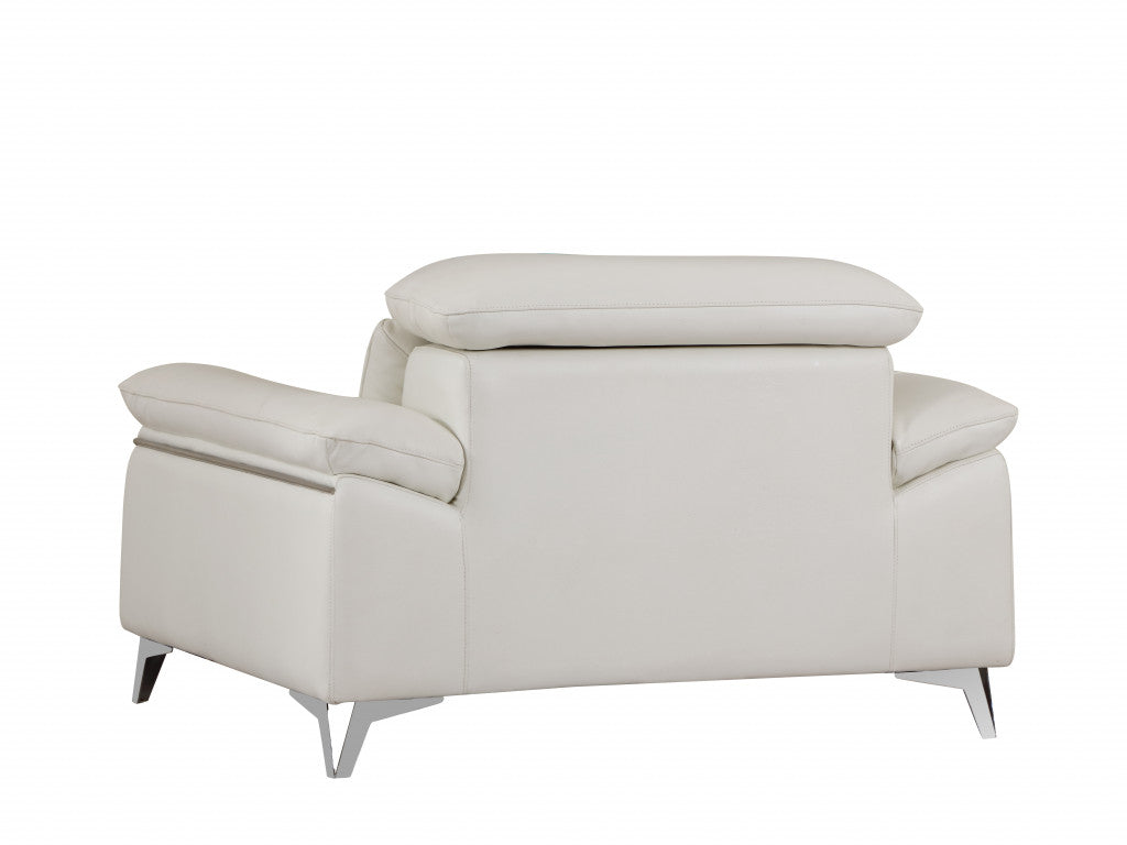HomeRoots 31" Fashionable Leather Chair in White Finish