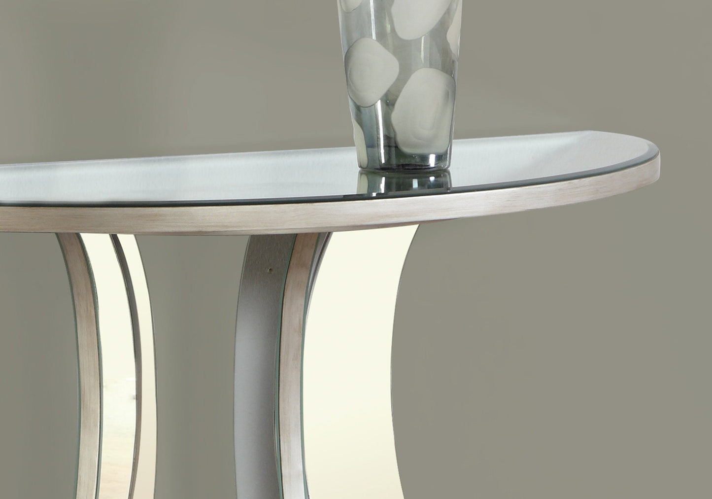 HomeRoots 33" Mirrored End Table in Silver Finish