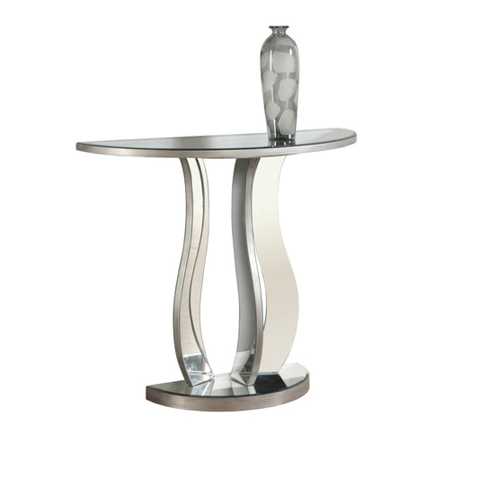 HomeRoots 33" Mirrored End Table in Silver Finish