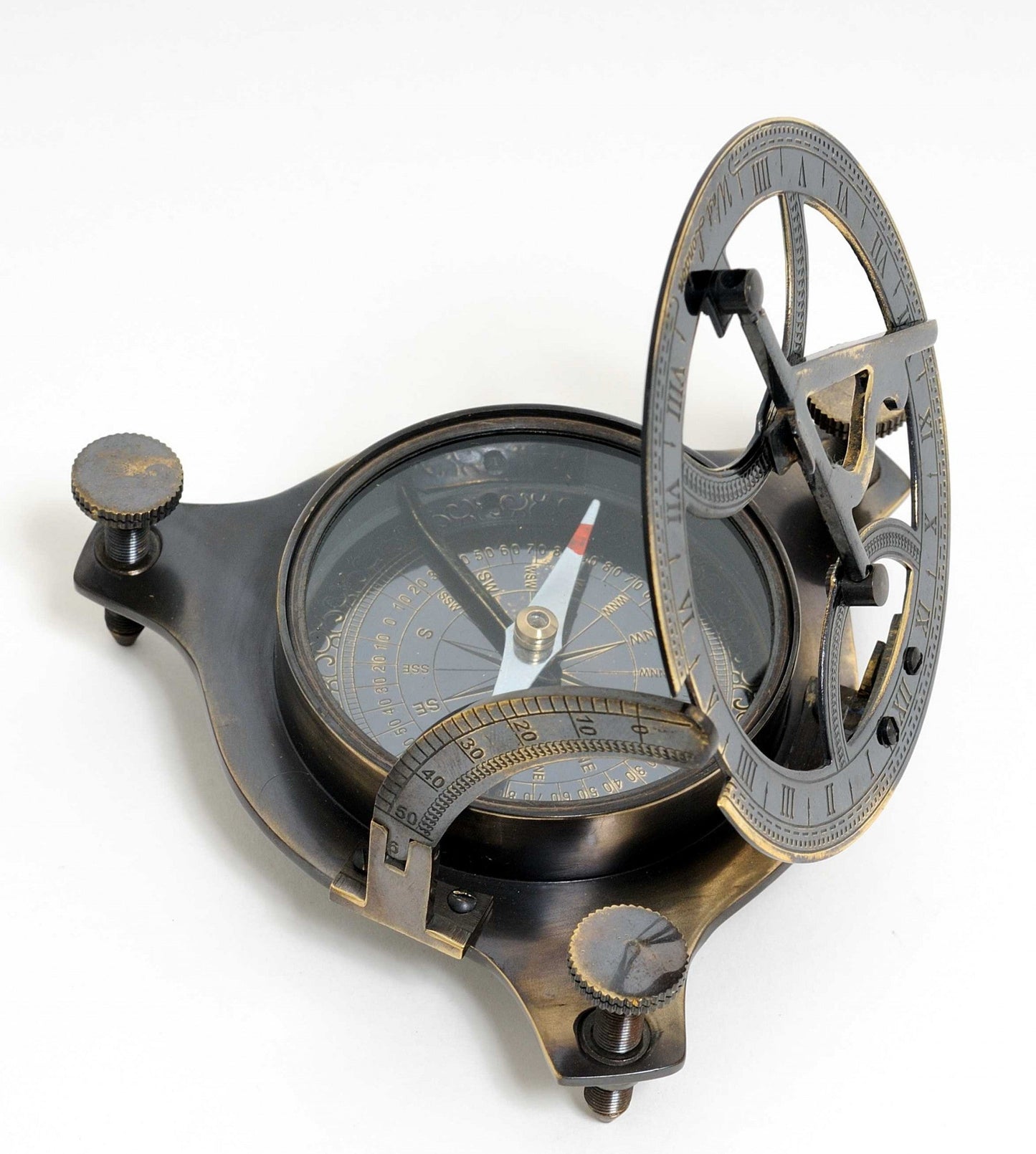 HomeRoots 3.25" x 3.25" x 3.25" Sundial Compass in Wood Box Small