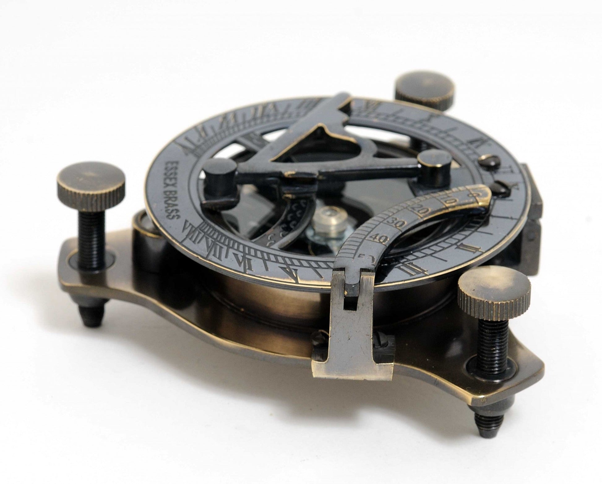 HomeRoots 3.25" x 3.25" x 3.25" Sundial Compass in Wood Box Small