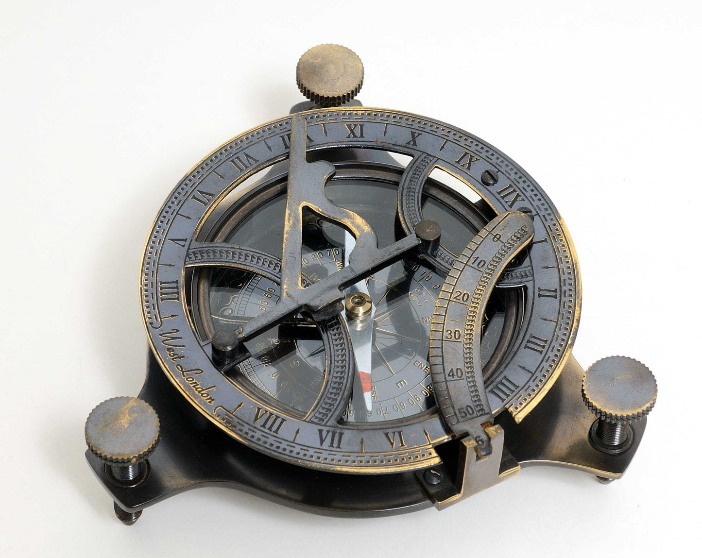 HomeRoots 3.25" x 3.25" x 3.25" Sundial Compass in Wood Box Small