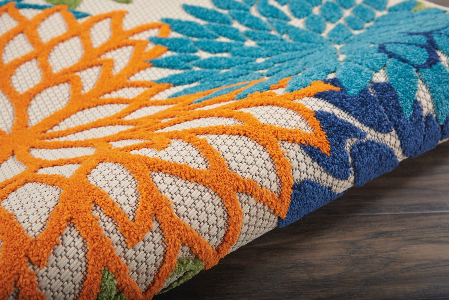 HomeRoots 4’ Round Orange Outdoor Area Rug With Floral Finish