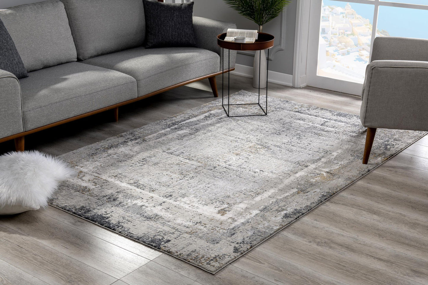 HomeRoots 4' x 6' Gray and Ivory Abstract Distressed Area Rug