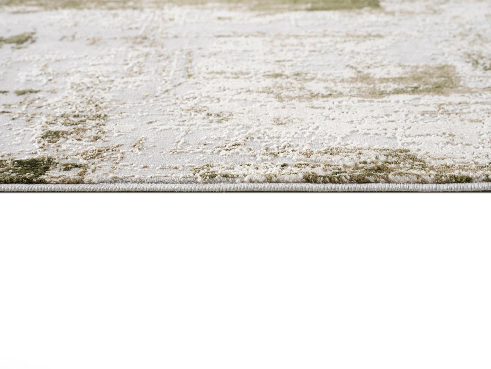 HomeRoots 4' x 6' Green and Ivory Distressed Area Rug