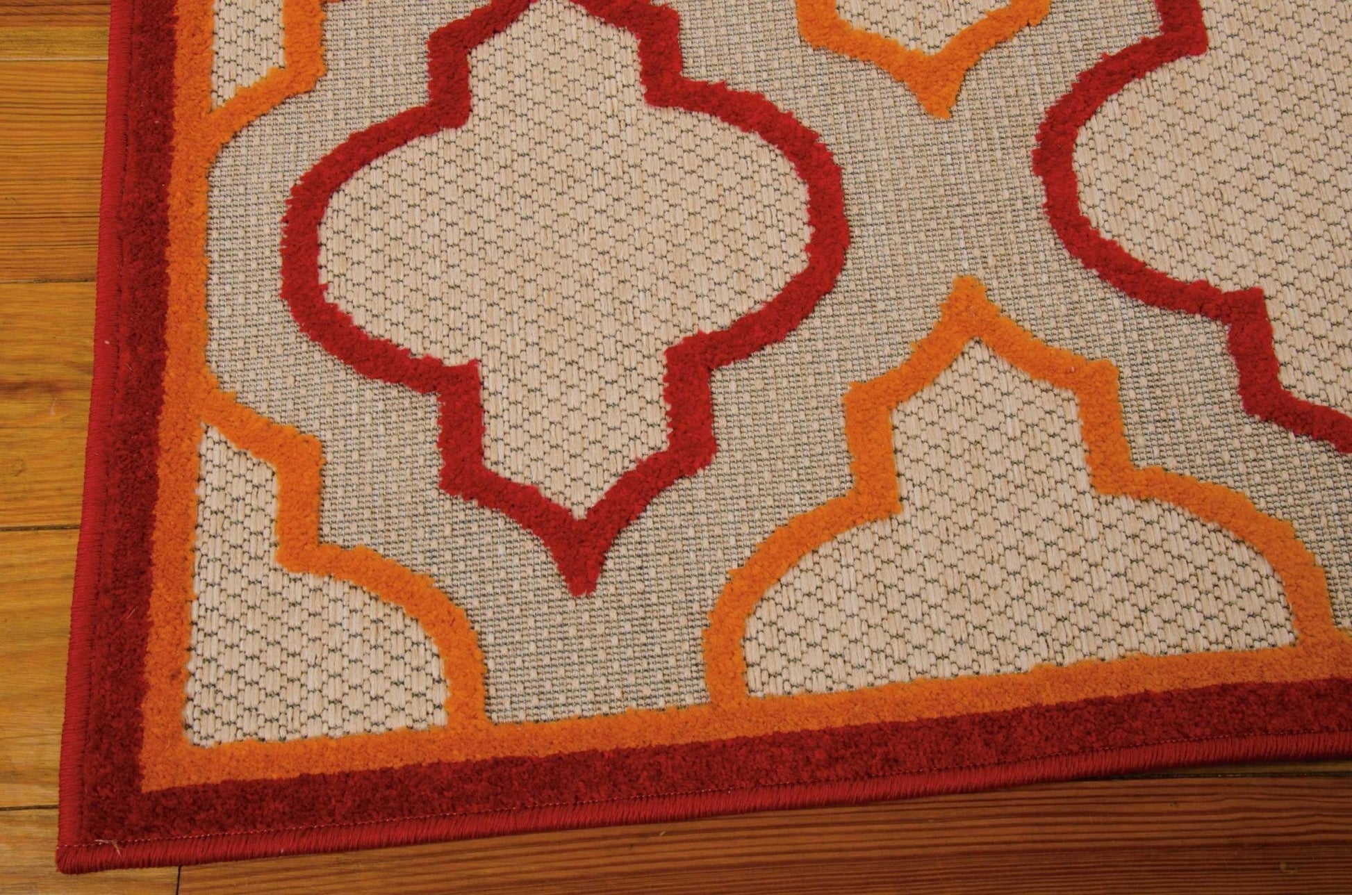HomeRoots 4' x 6' Red Trellis Indoor Outdoor Area Rug