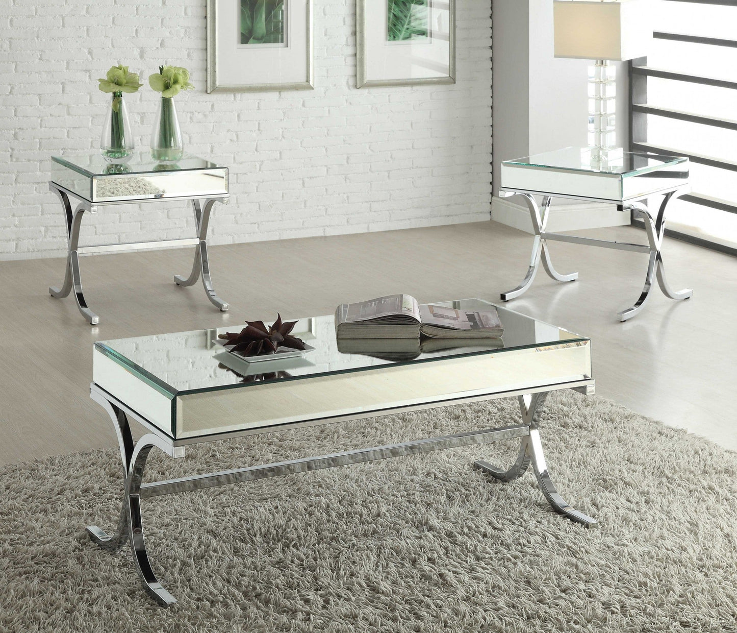HomeRoots 42' x 21' x 19' Mirrored Top And Chrome Coffee Table