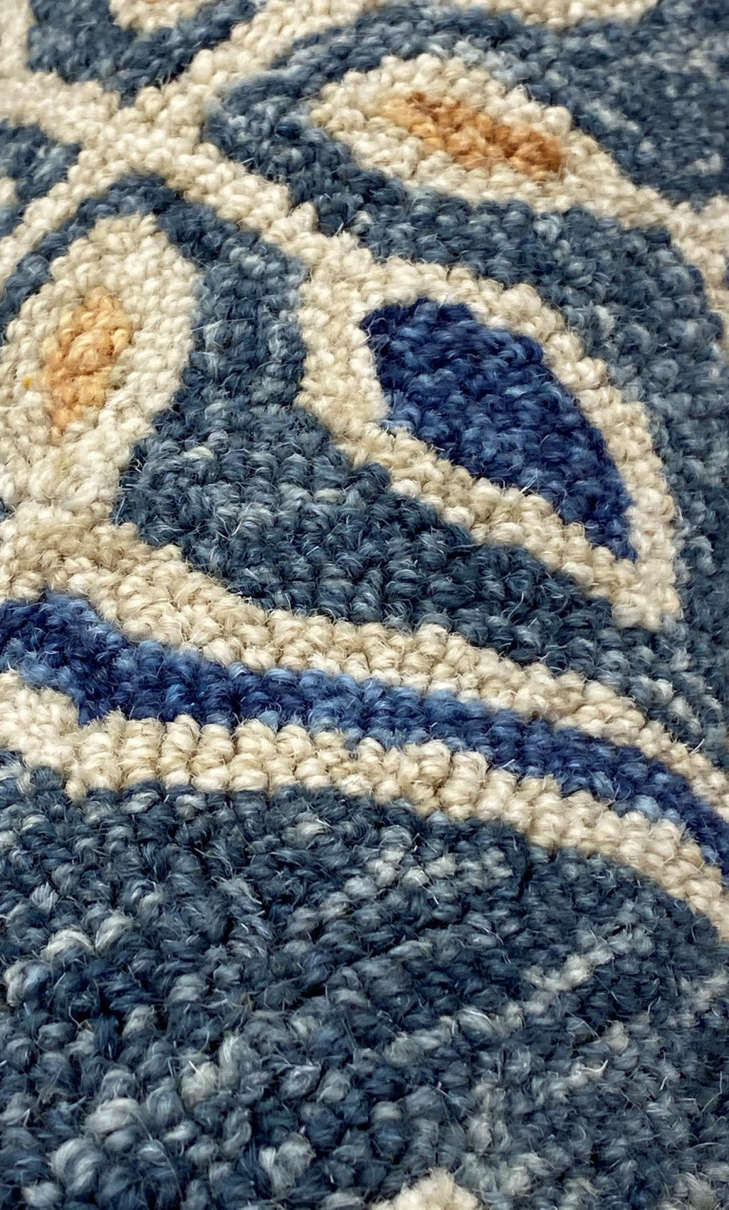 HomeRoots 5' Round Blue Bordered Floral Motifs Area Rug