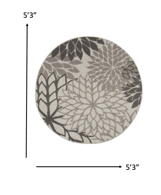 HomeRoots 5' Round Silver and Gray Indoor Outdoor Area Rug