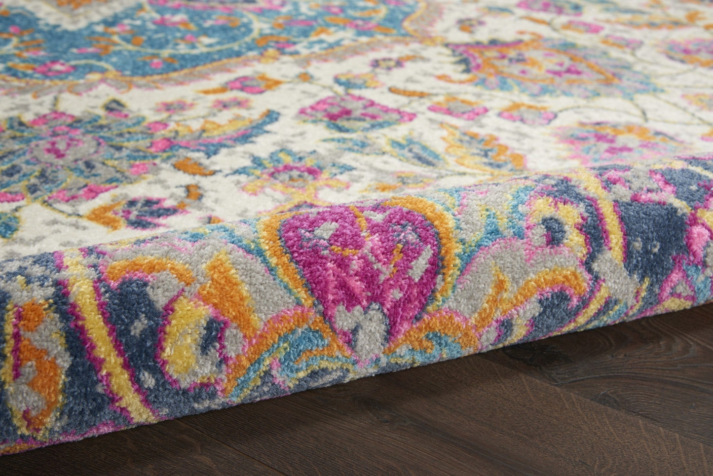 HomeRoots 5’ x 7’ Floral Medallion Area Rug in Pink and Blue Finish
