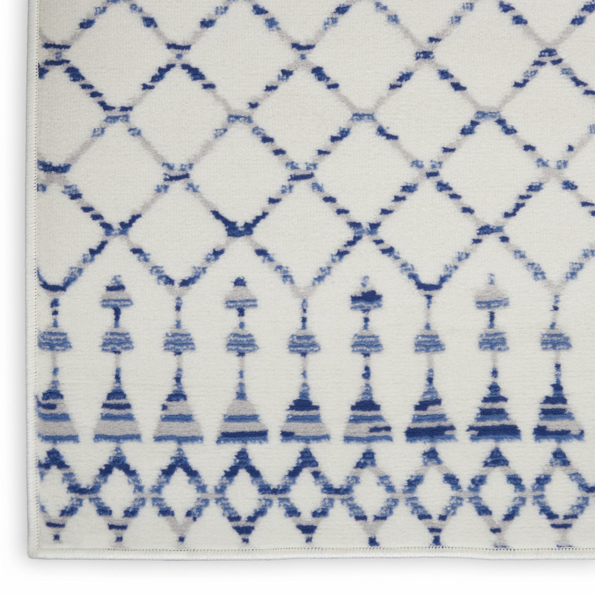 HomeRoots 5' x 7' Ivory and Blue Berber Pattern Area Rug