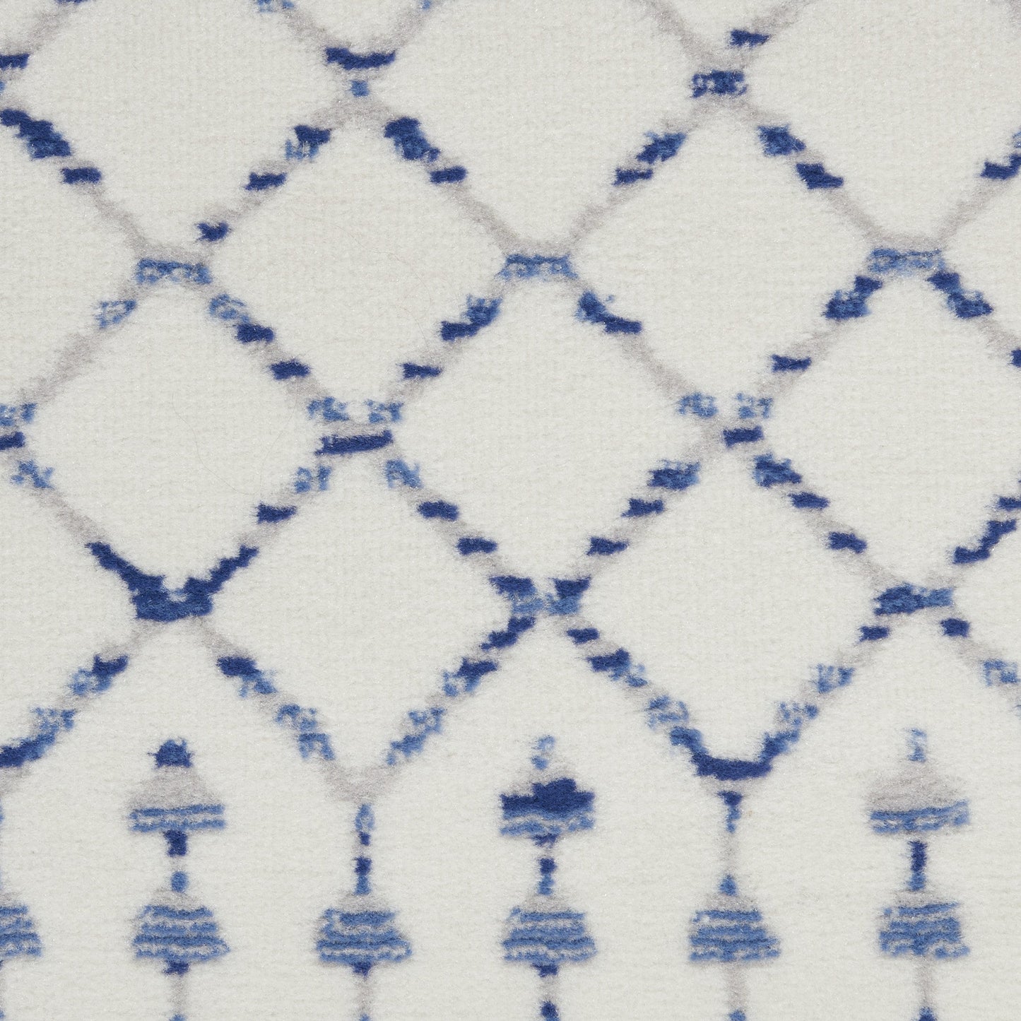 HomeRoots 5' x 7' Ivory and Blue Berber Pattern Area Rug