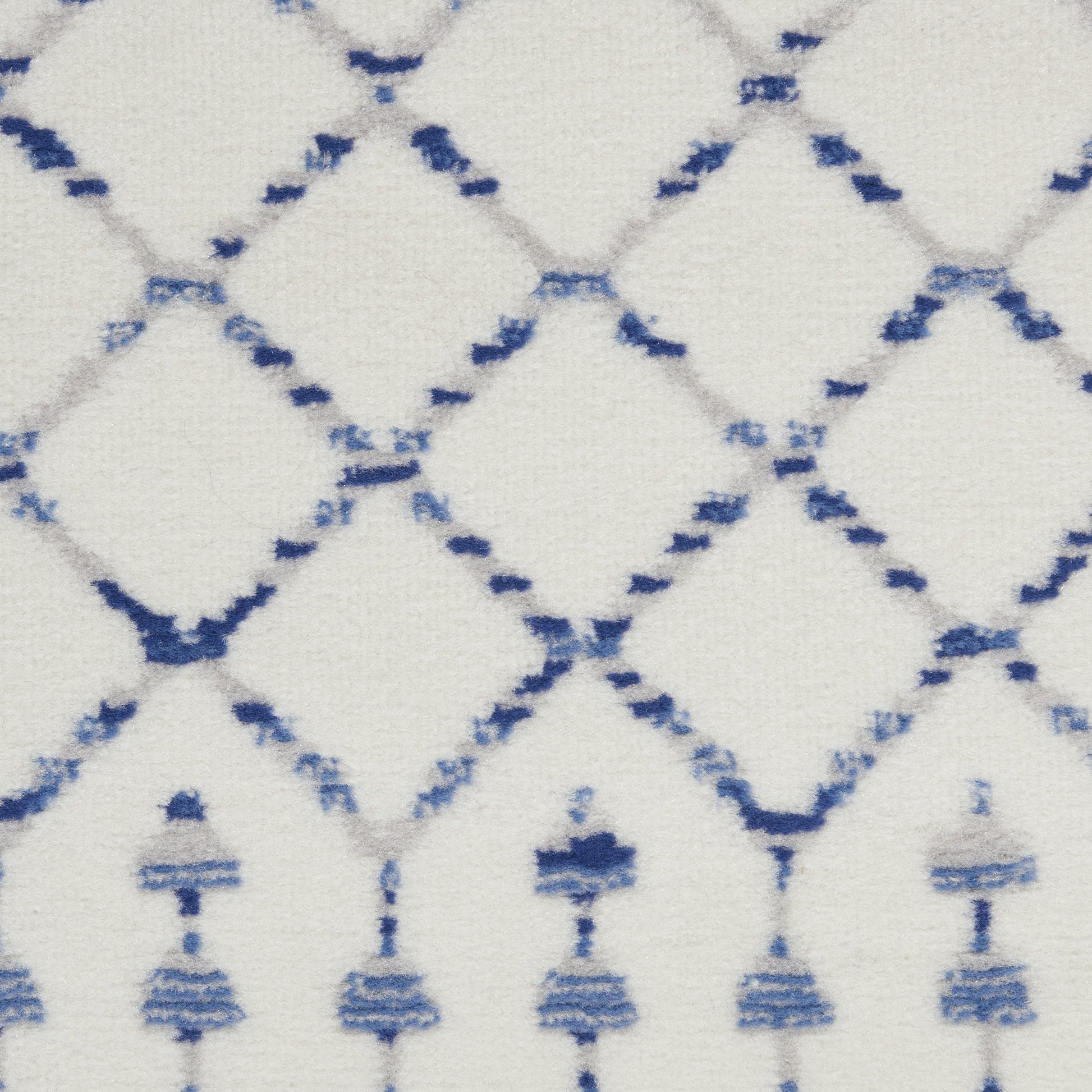HomeRoots 5' x 7' Ivory and Blue Berber Pattern Area Rug