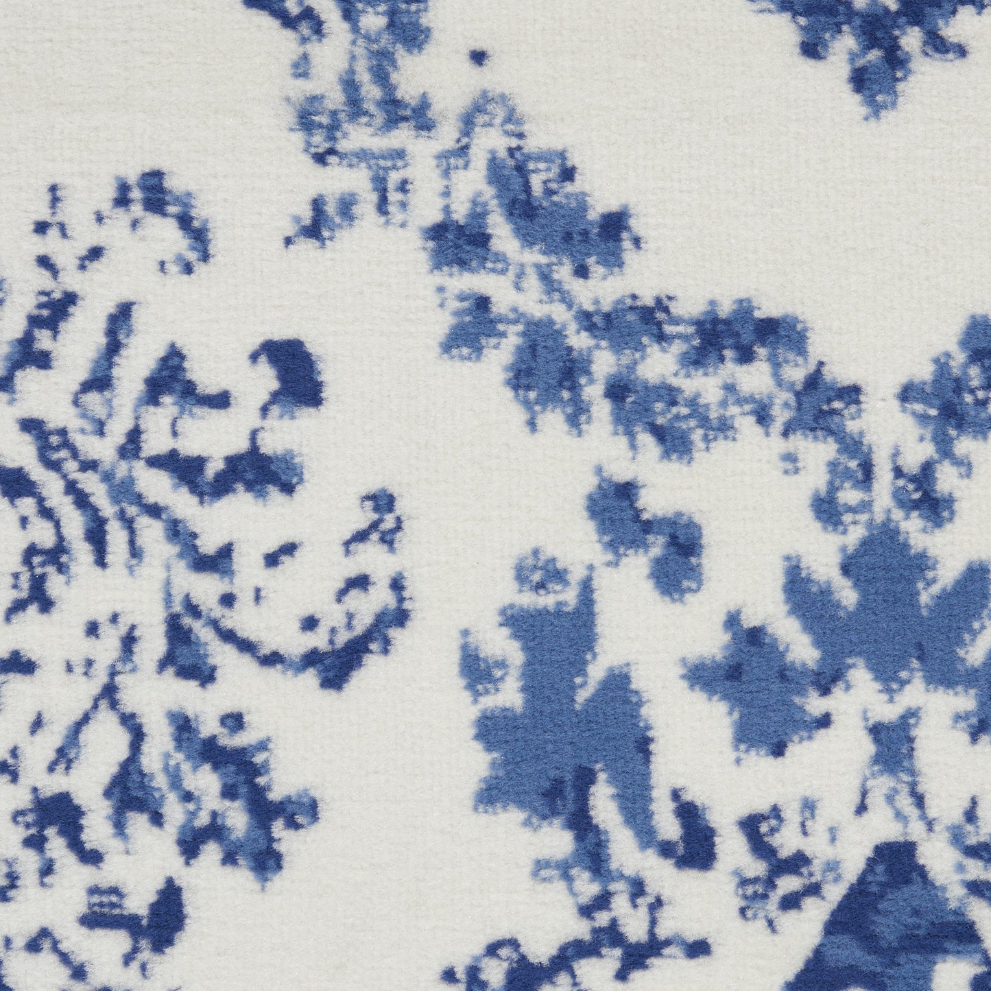 HomeRoots 5’ x 7’ Ivory and Navy Damask Area Rug