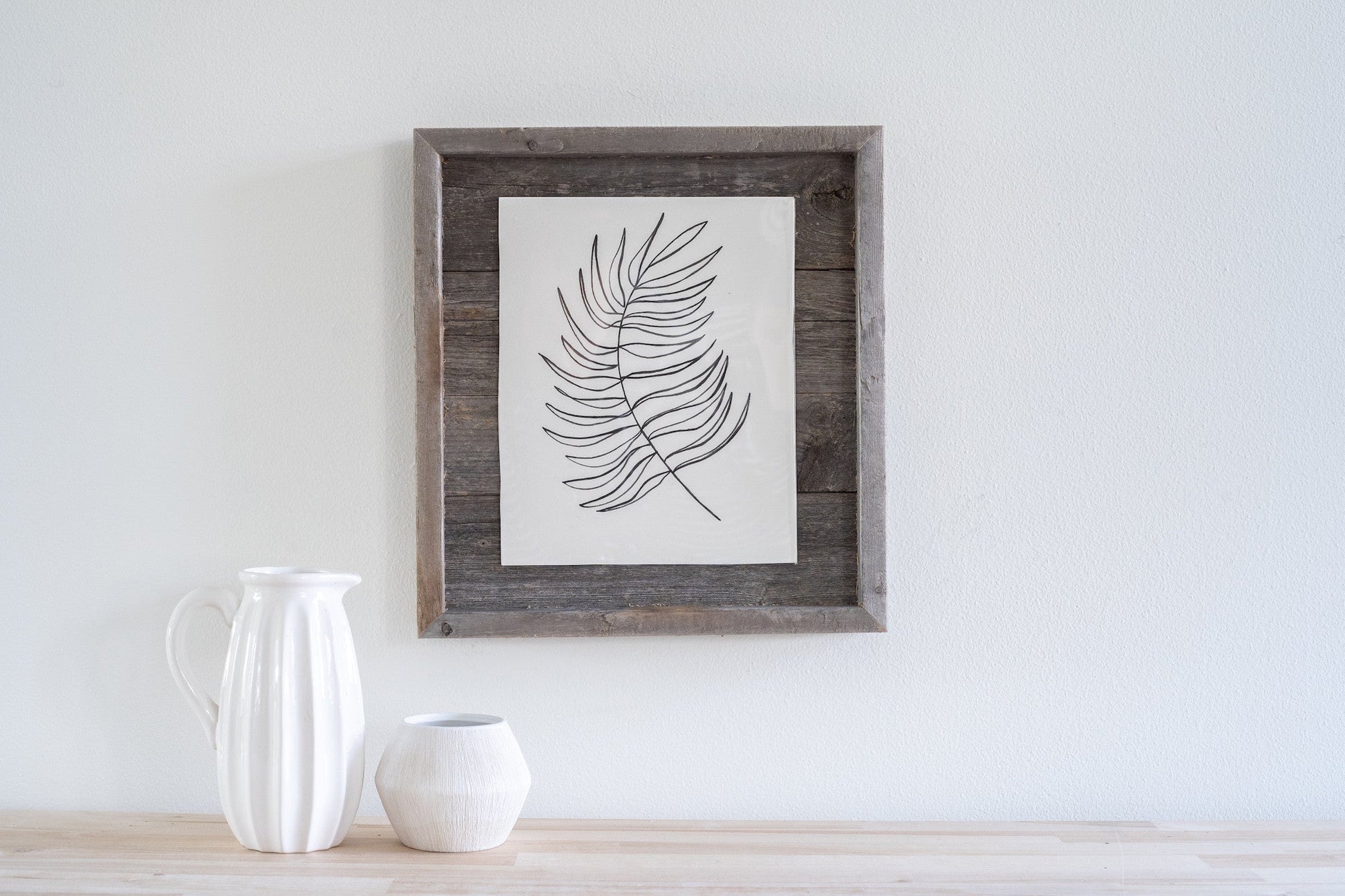 HomeRoots 5" x 7" Natural Weathered Grey Picture Frame with Plexiglass Holder