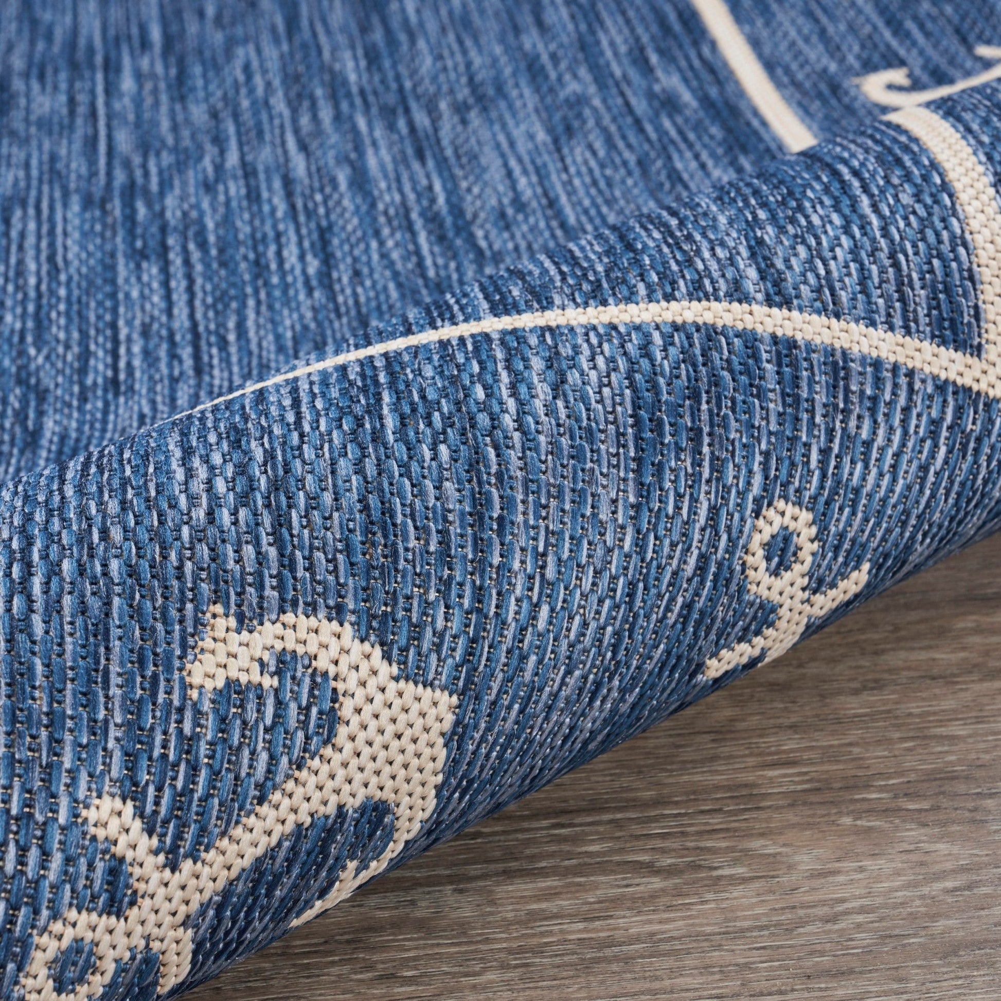 HomeRoots 5' x 7' Navy Anchor Indoor Outdoor Area Rug