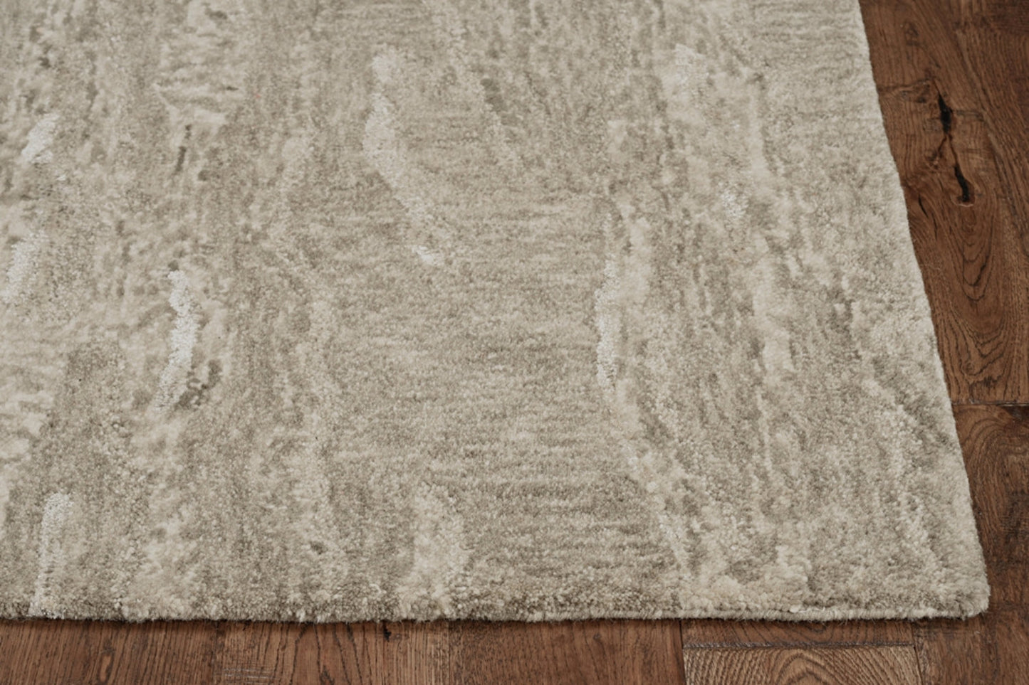 HomeRoots 5' x 7' Sand Plain Wool Indoor Area Rug with Viscose Highlights