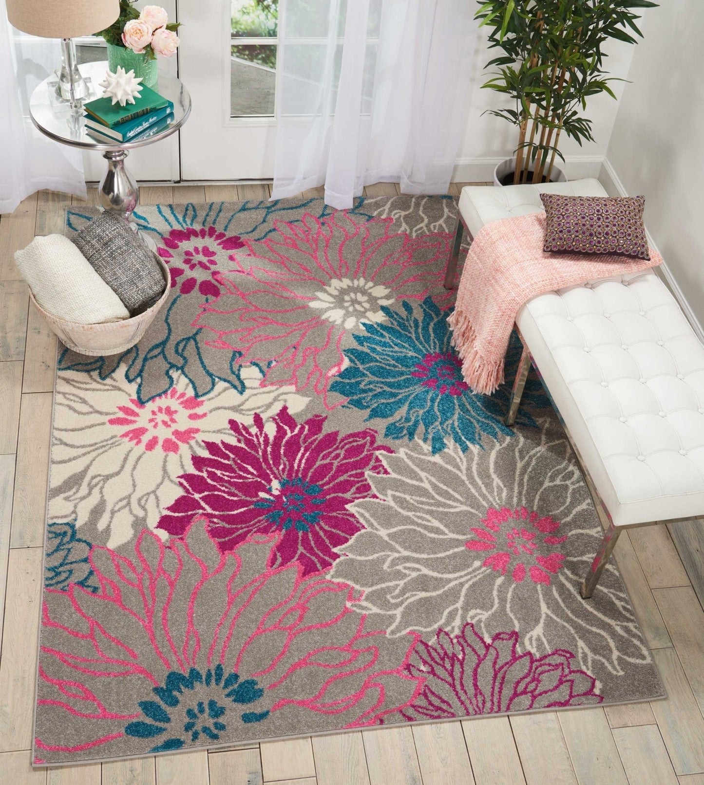 HomeRoots 5’ x 7’ Tropical Flower Area Rug in Gray and Pink Finish