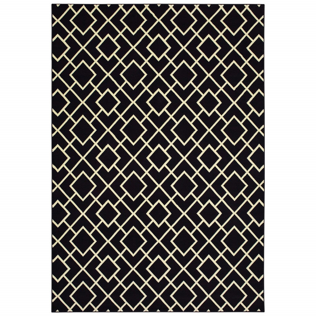 HomeRoots 5' x 8' Black Ivory Machine Woven Geometric Diamonds Indoor Area Rug