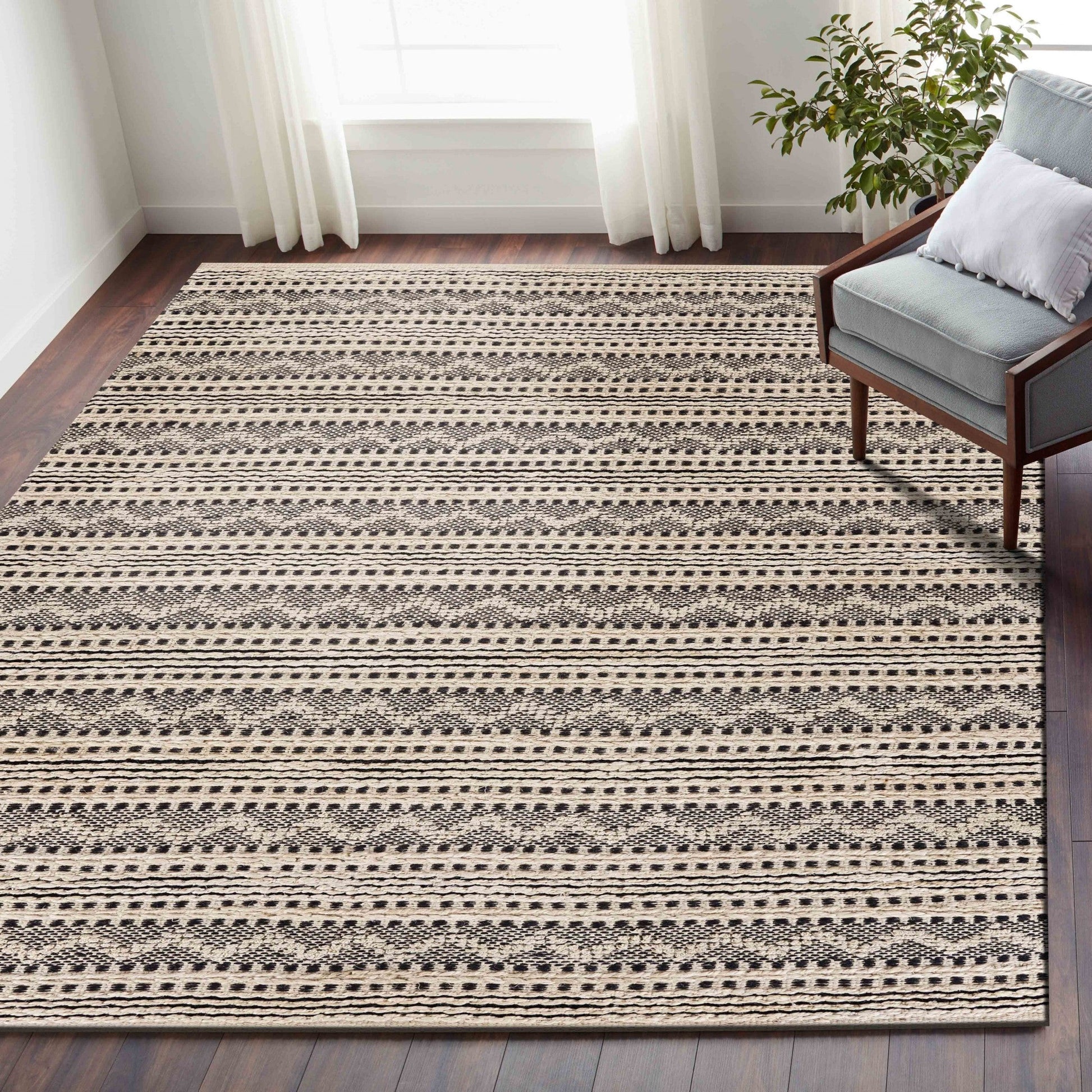 HomeRoots 5' x 8' Black and Blush Chevron Stripe Area Rug