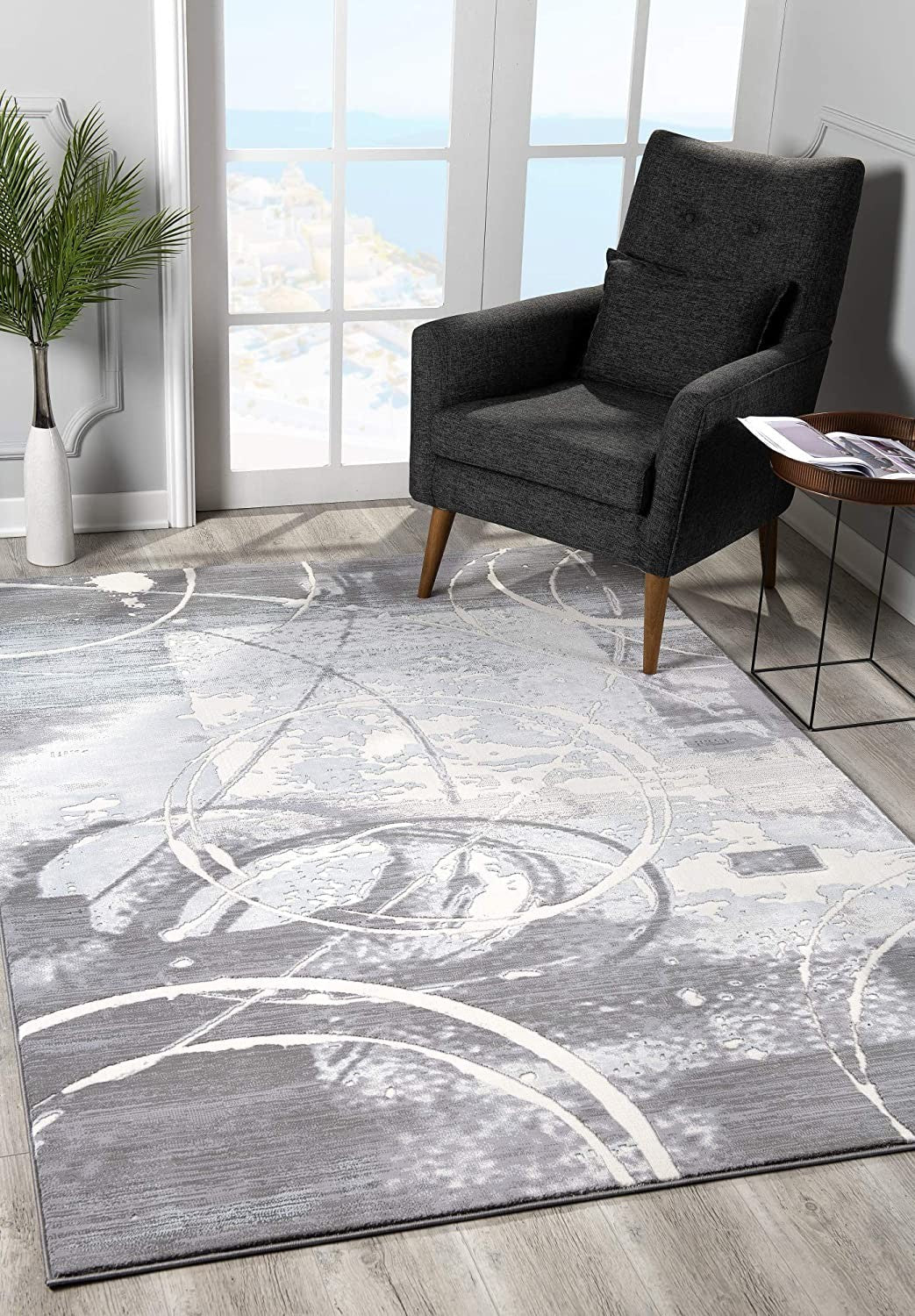 HomeRoots 5' x 8' Gray Abstract Splatter Area Rug