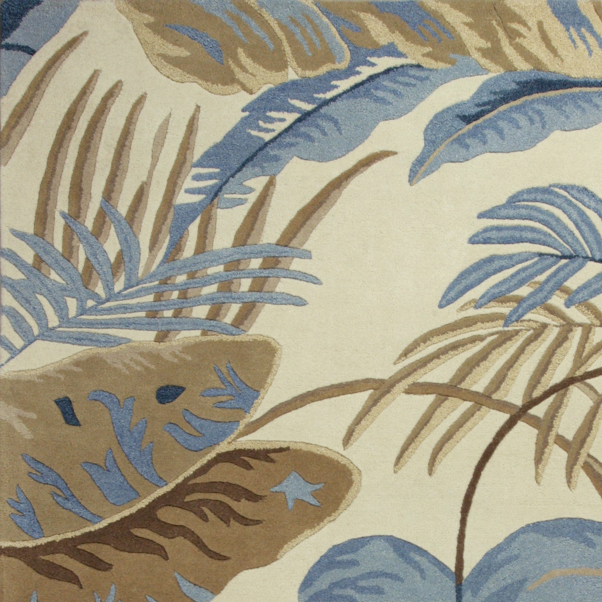 HomeRoots 5' x 8' Ivory Blue Hand Tufted Tropical Leaves Indoor Area Rug