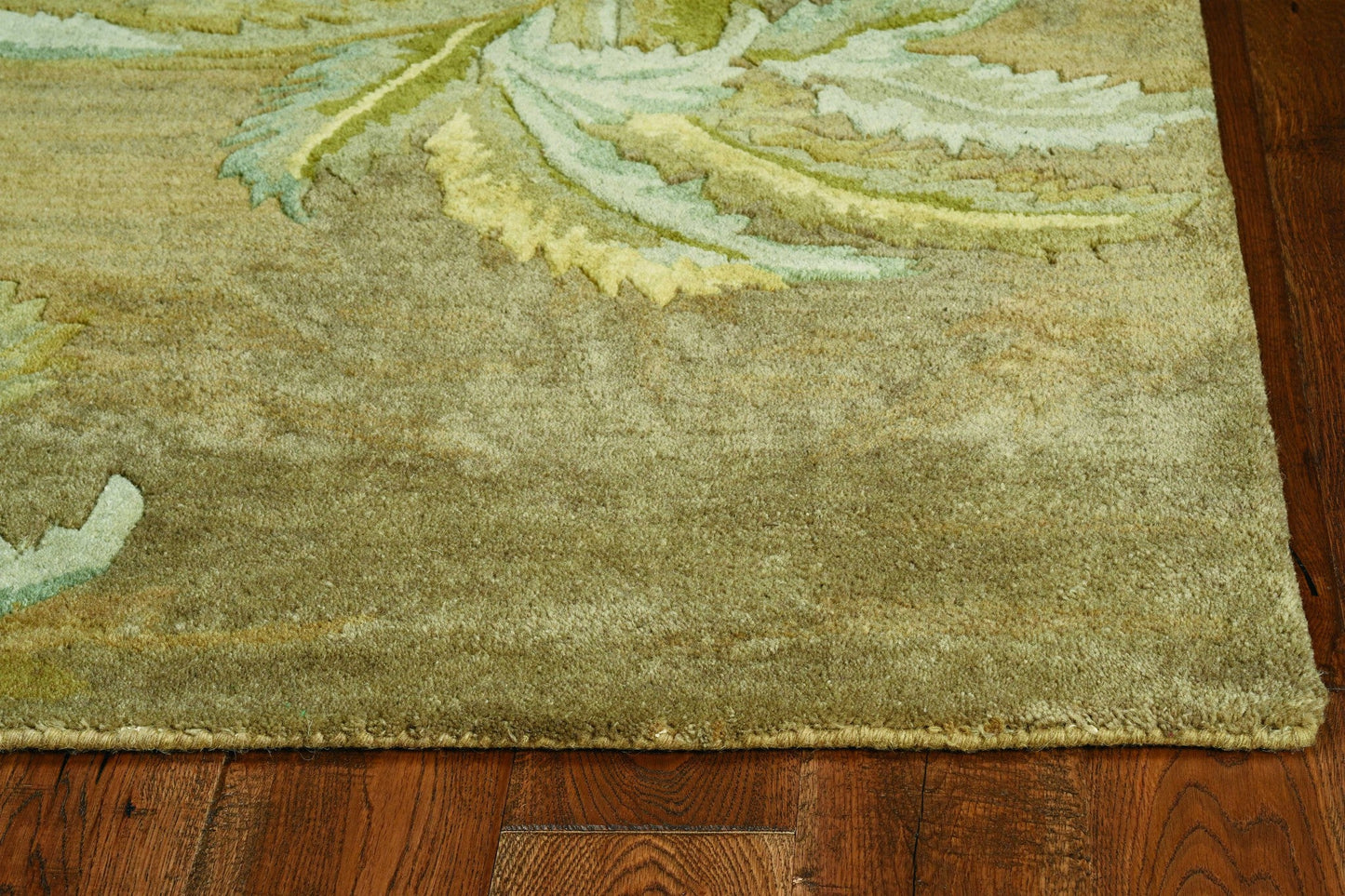 HomeRoots 5' x 8' Wool Moss Area Rug