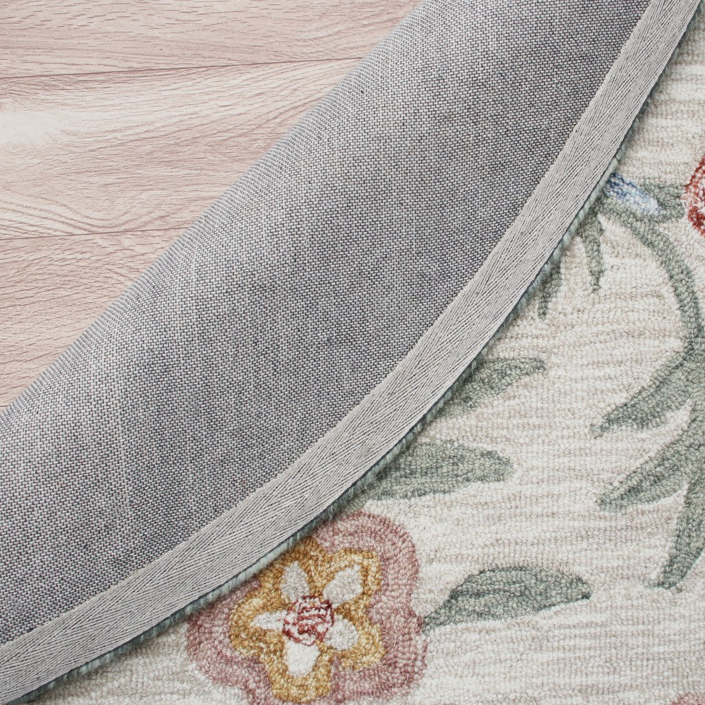 HomeRoots 6' Round Gray Floral Traditional Area Rug