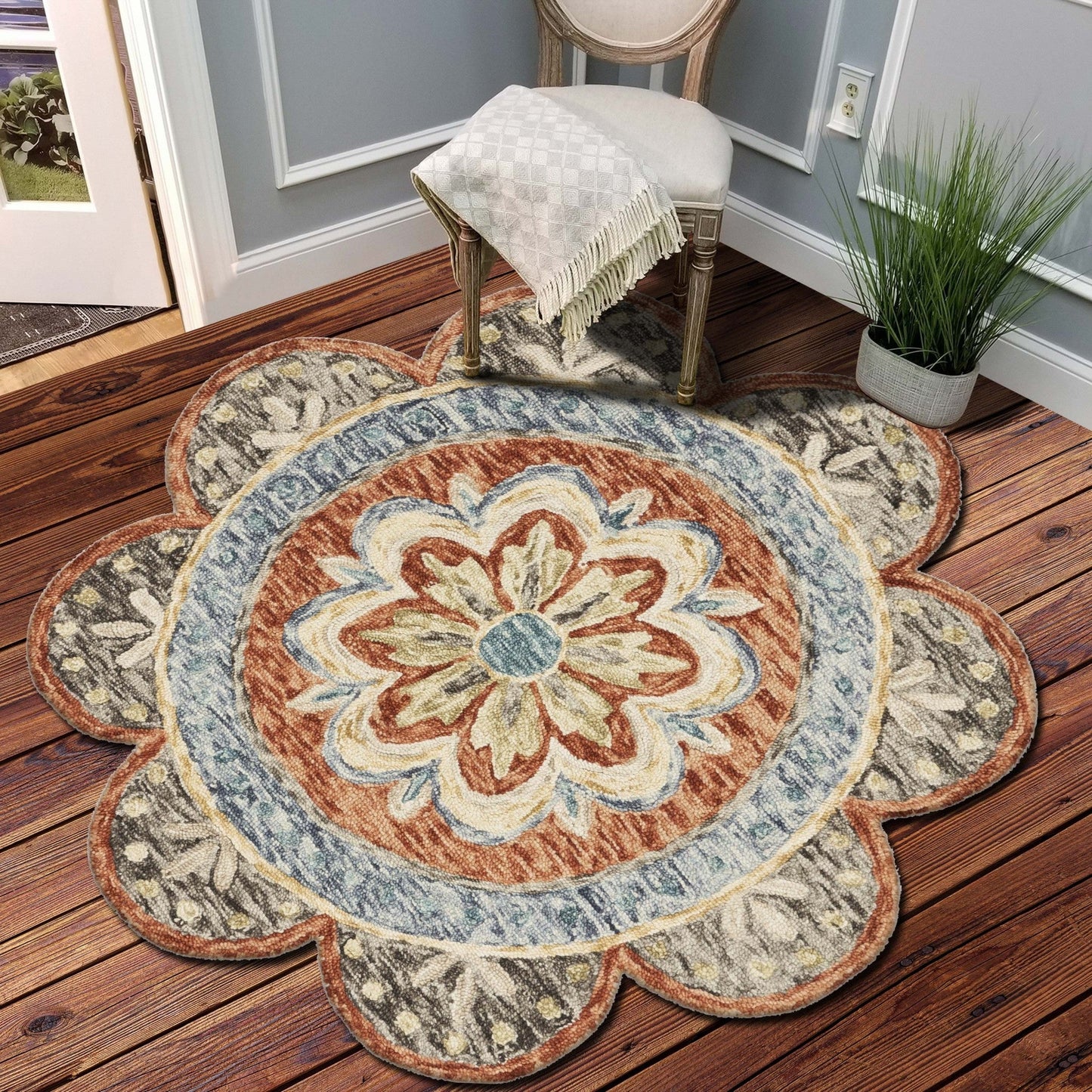 HomeRoots 6' Round Orange Scalloped Edge Area Rug