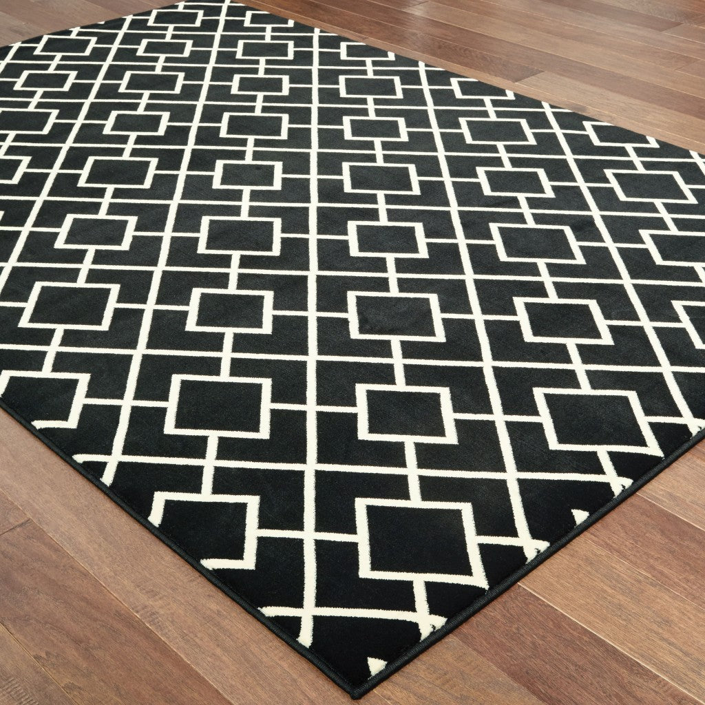HomeRoots 6' x 9' Black Ivory Machine Woven Geometric Diamonds Indoor Area Rug