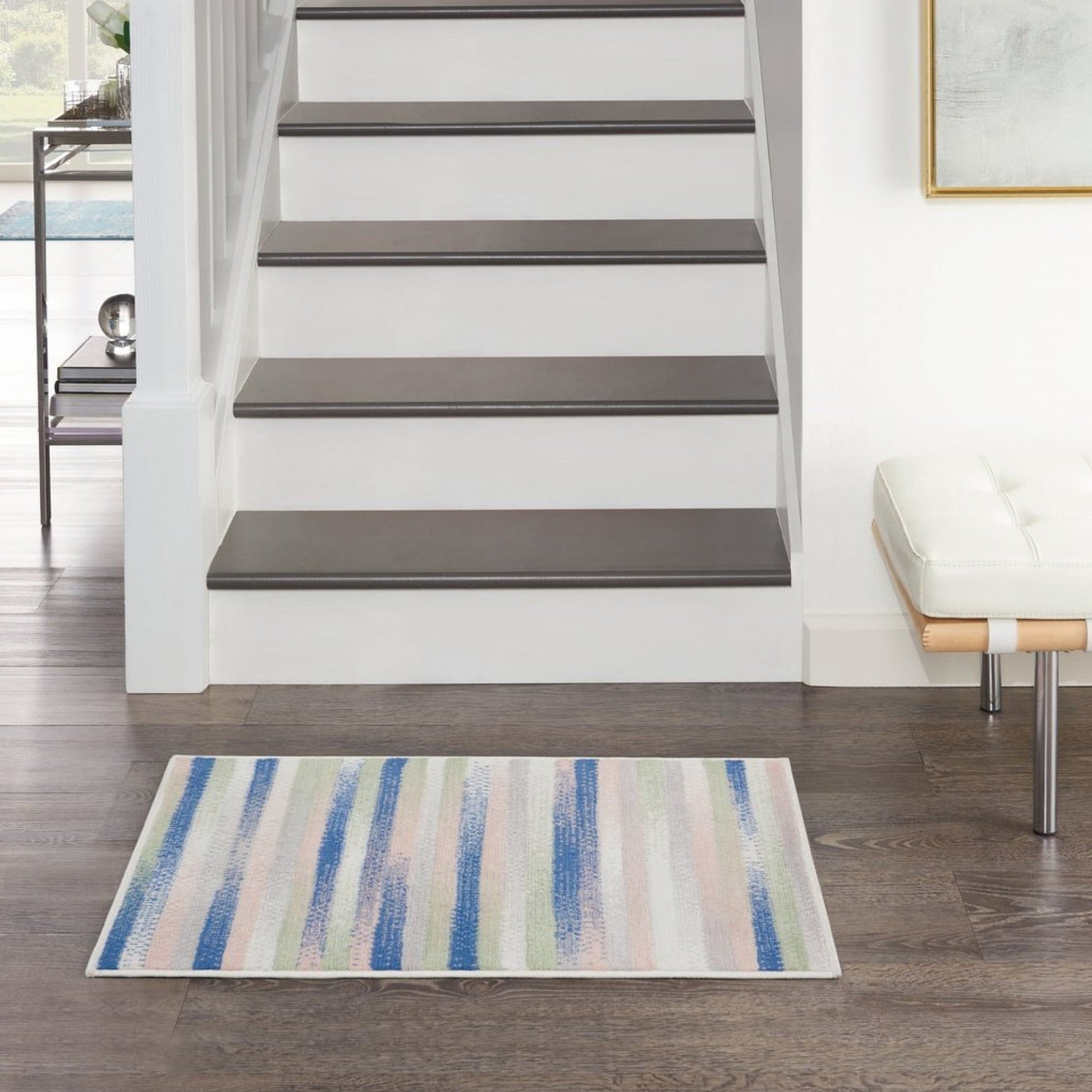 HomeRoots 6' x 9' Ivory Halftone Stripe Area Rug