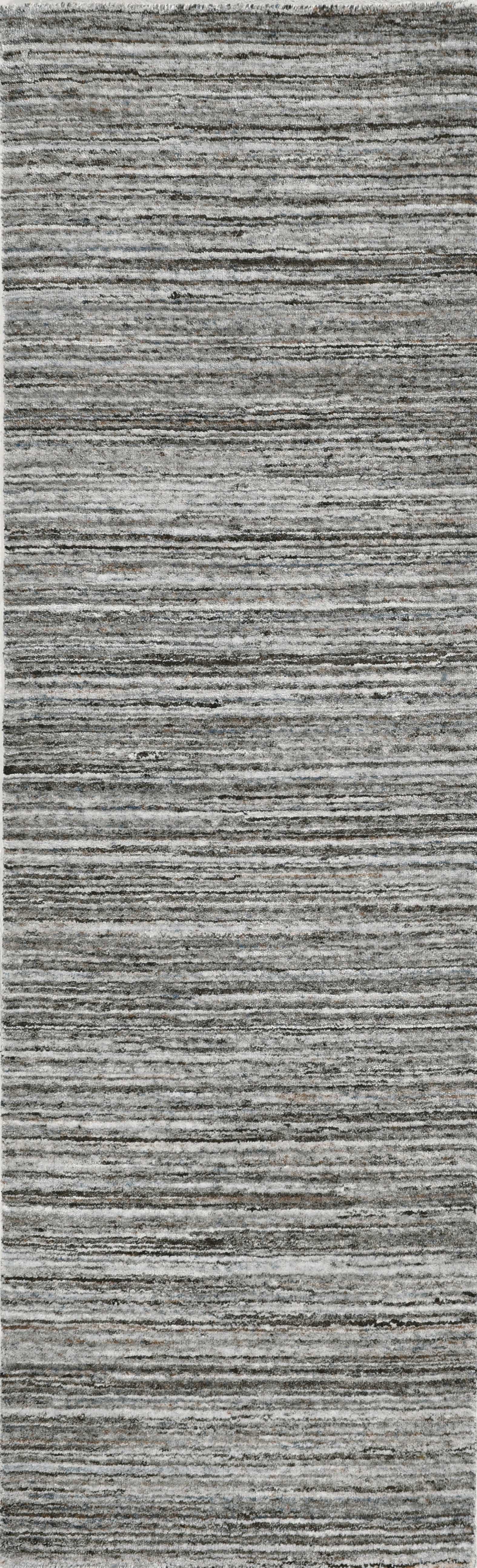 HomeRoots 60" x 96" Grey Pet Yarn Rug