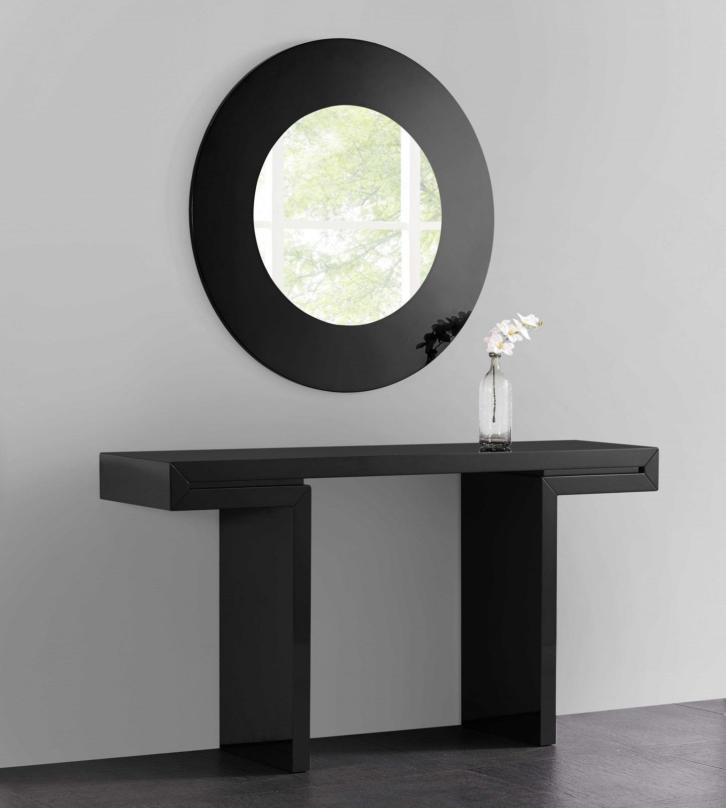 HomeRoots 63" x 15" x 35" Lacquer Console in Black Finish